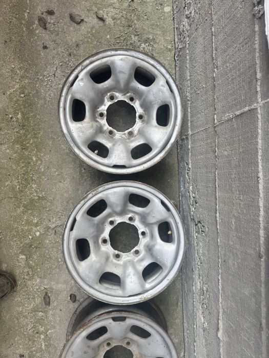 Продам диск от Хайлюкс