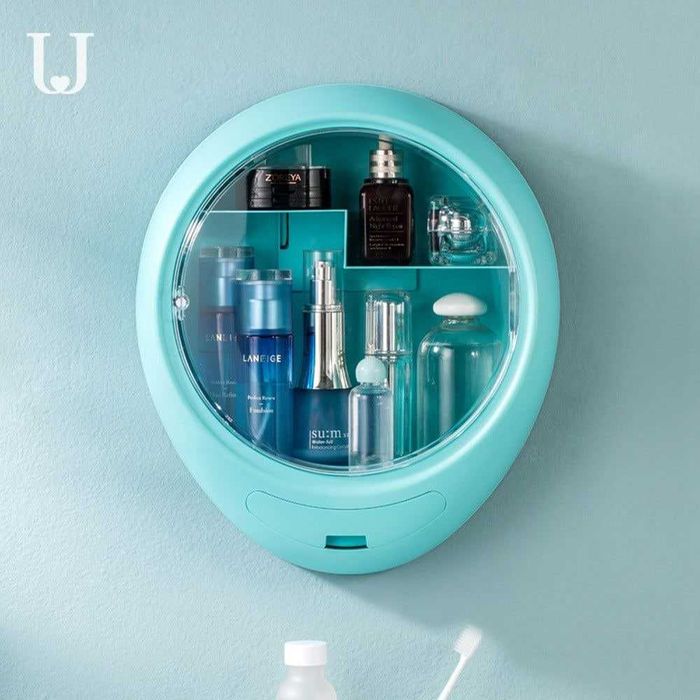 Подвесной шкафчик для косметики