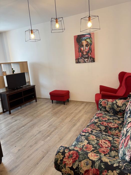 De închiriat apartament