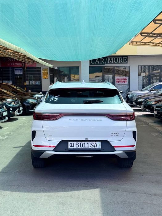 Byd song plus 2 pozitsiya kraskasi bitta bagajda bor