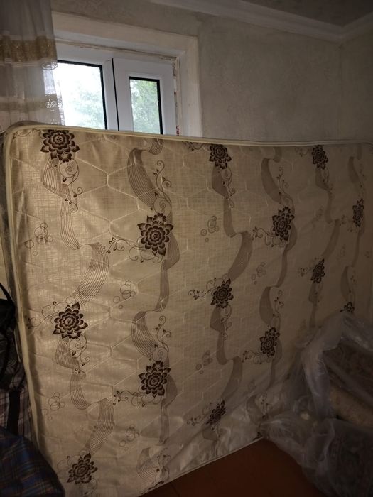 Продам матрас за 5000