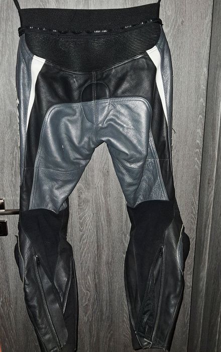 Pantaloni moto piele Suomy