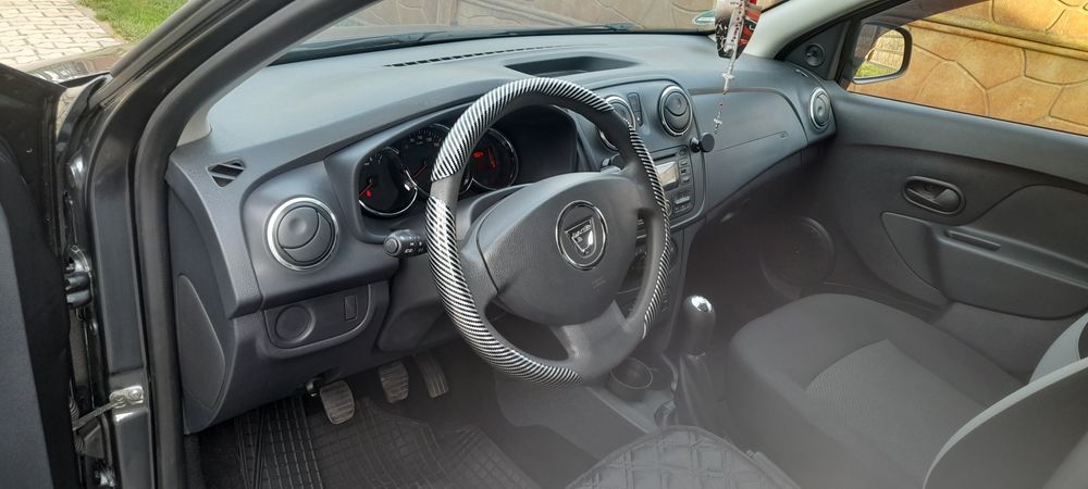Dacia Sandero 12