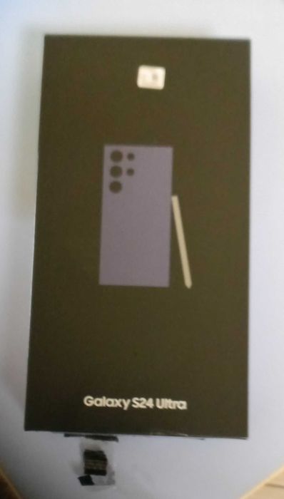 Vând telefon nou Samsung Galaxy S24 ultra