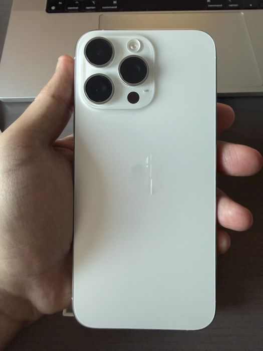 Iphone 15 Pro Max White Titanium 256 GB Neverlocked