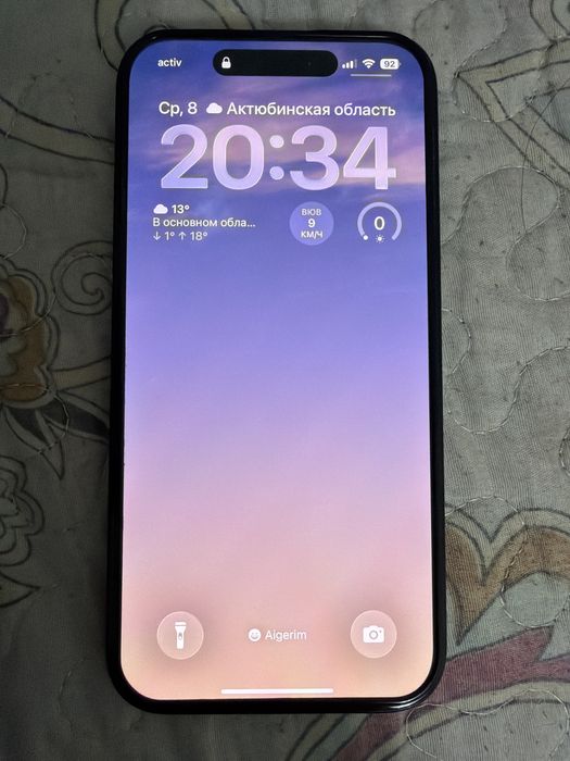 iPhone 15 с коробкой, в хорошем состоянии