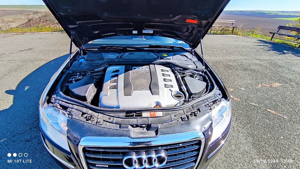 AUDI A8 D3 4.2 TDI На части