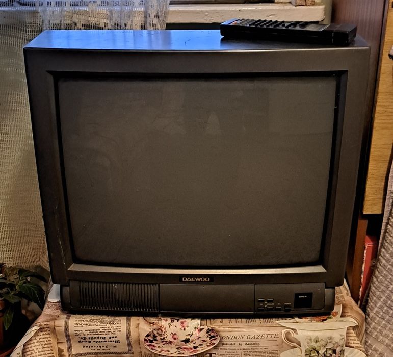 Телевизори, работещи!