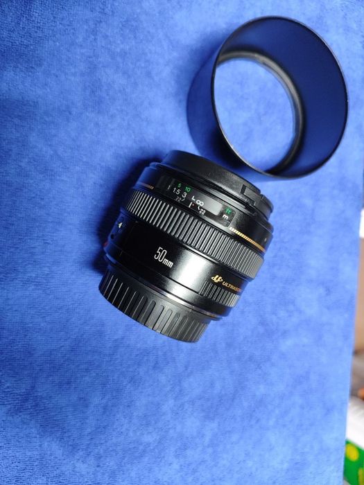 Объектив canon 50mm 1.4