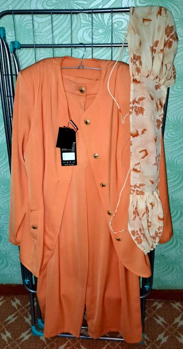 Продам женскую одежду б/у