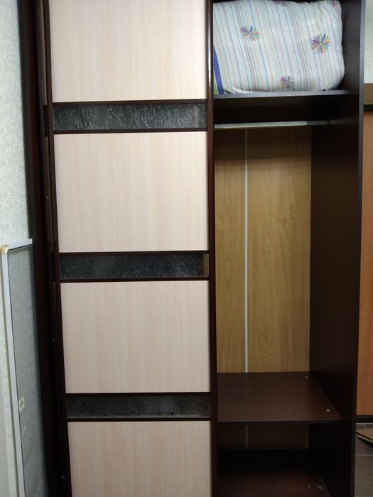 Продается шкаф прихожка