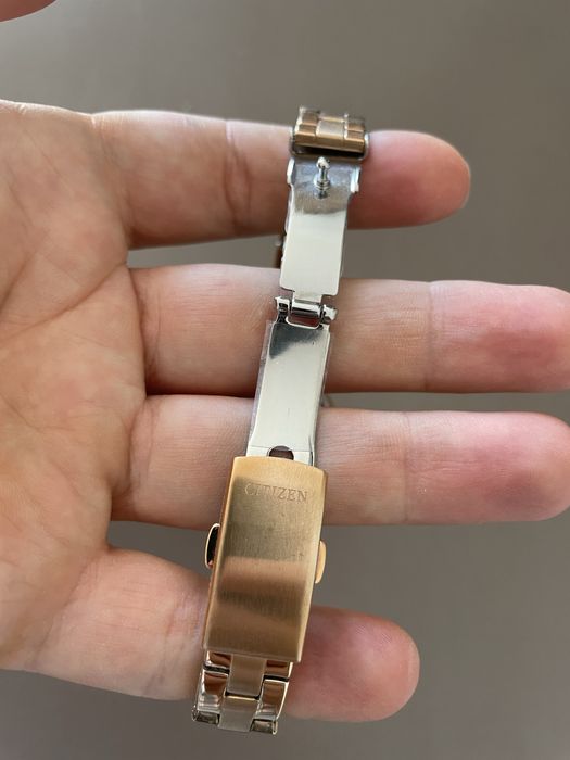 Vand ceas Citizen auriu roze