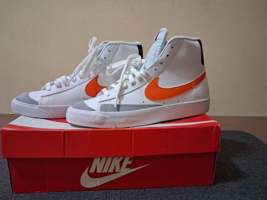 Маратонки   Nike