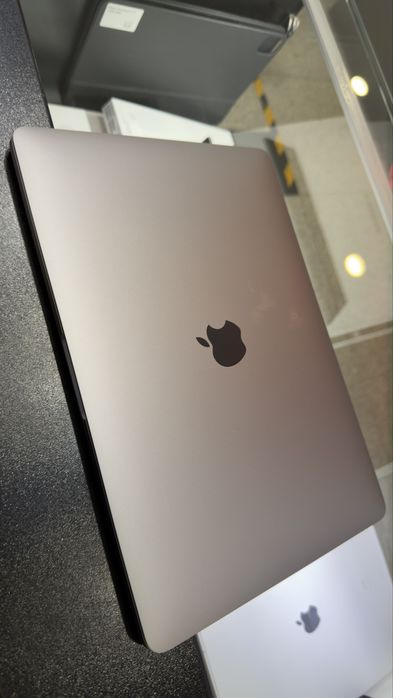 MacBook Pro 2019g 128GB Gray