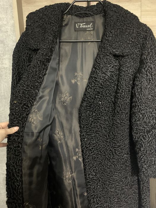 Шуба-пальто каракуль