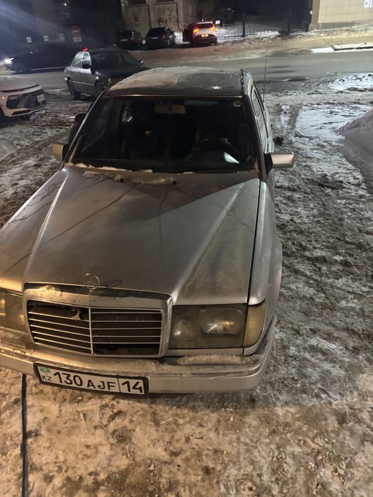 Мерседес 124 Е200