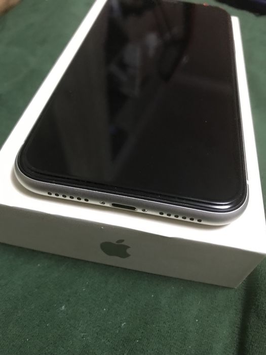 Iphone 11,128 gb