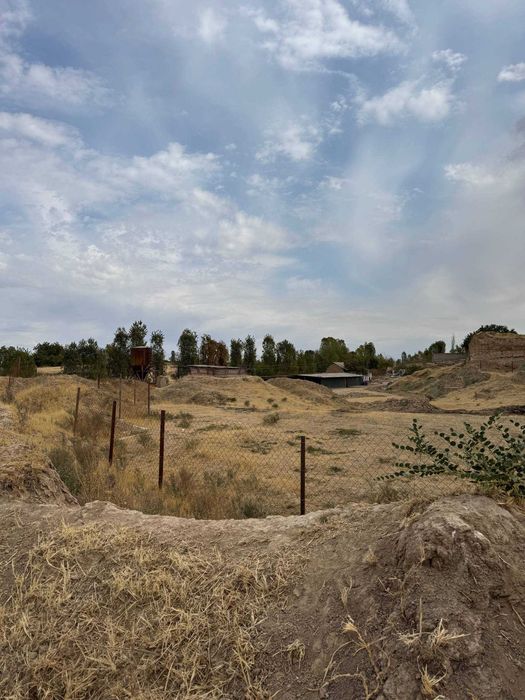 Продается участок  Юкоричирчик р-н, Суркент, Янгихает МФЙ, ул Кизилту