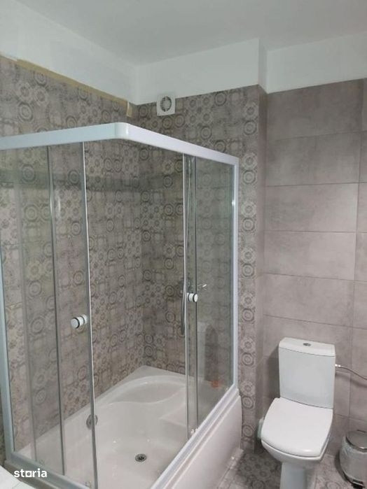 2 camere cu parcare rond OMV | PIPERA