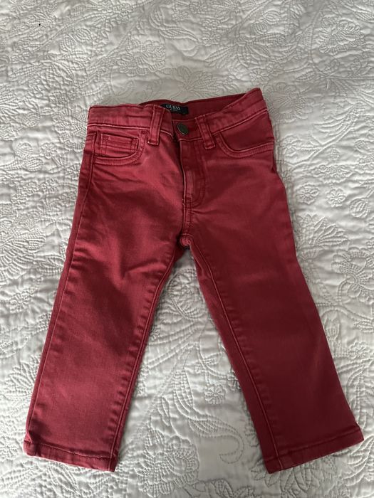 Малко хубави дрешки за момиченце