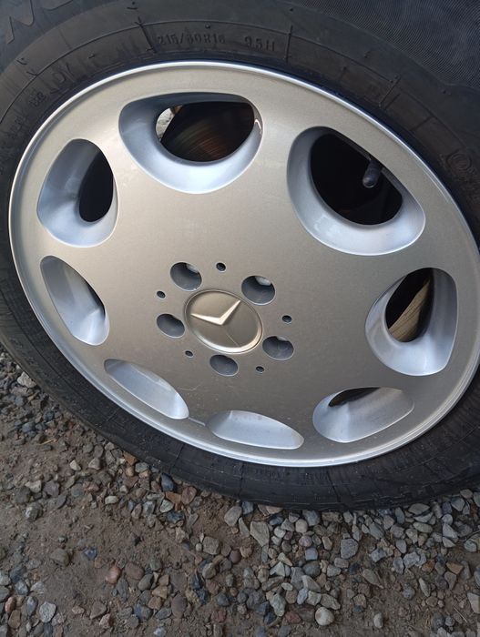 Мерседес 140 диски  комплект оригинал. Заводские