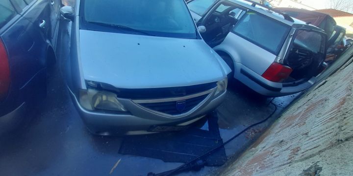 Compresor AC Dacia Logan prima generatie