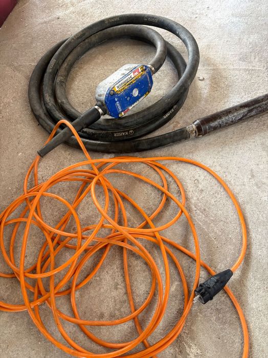 Vând vibrator beton profesional marca Kaiser