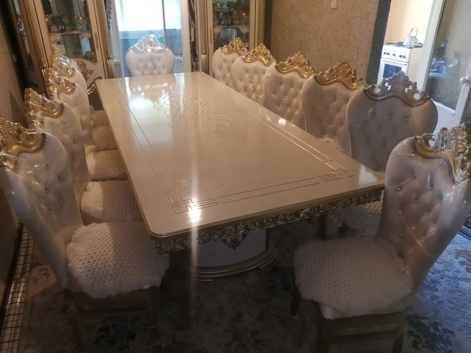 Stol-stul uzunligi 3 metr eniga 1.20 12talik holati yangi