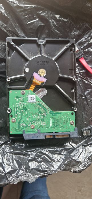 HDD 3tb 2 bucăți 500 RON