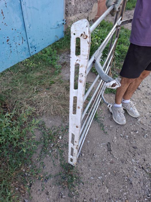 Продам багажник на крышу