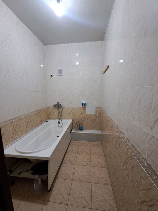 Аренда Себзор 3 хона 8 этаж 9 этажка 450у,е