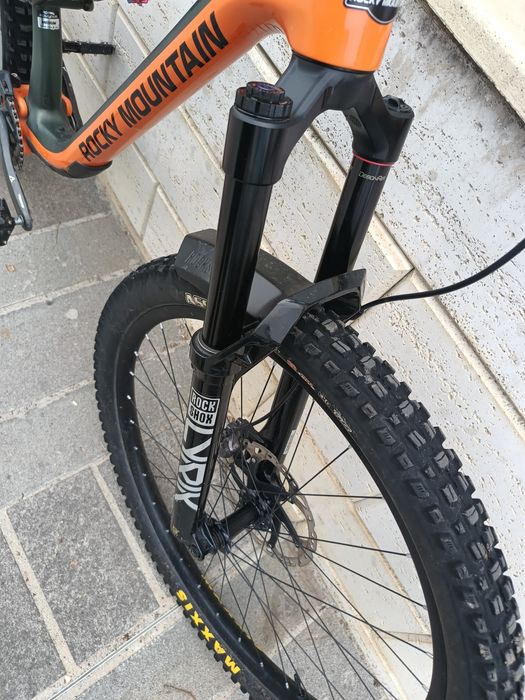 Bicicleta enduro Rocky Mountain Instinct 29