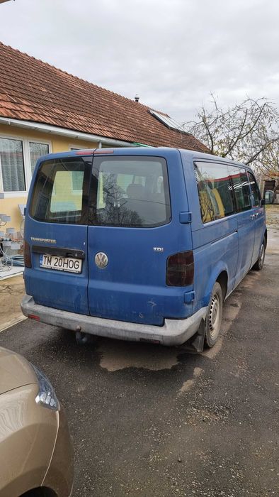 VW Transporter, 2004, 262347 km