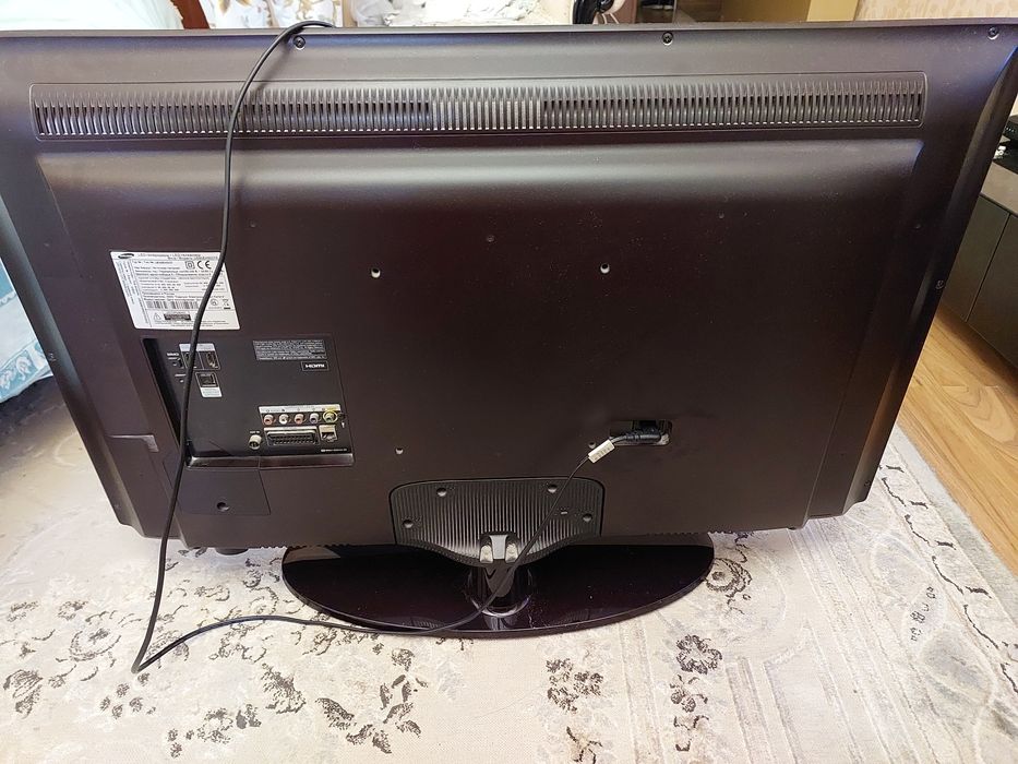 Продам       телевизор