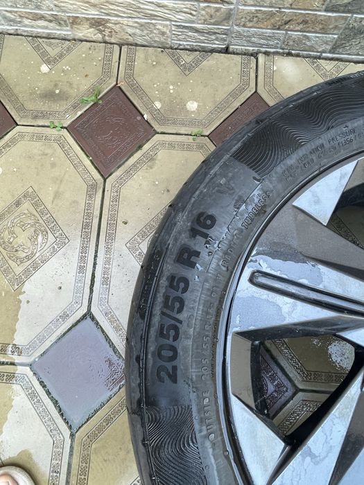 Диски в хорошем состоянии с баллоном