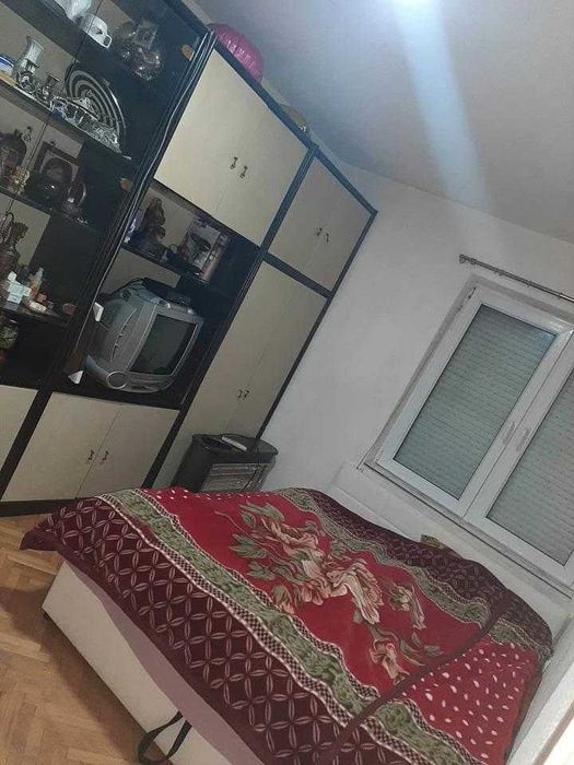 Дава се под наем Тристаен апартамент в Бургас, Лазур - 57 кв.м за 255 € - Снимка #2