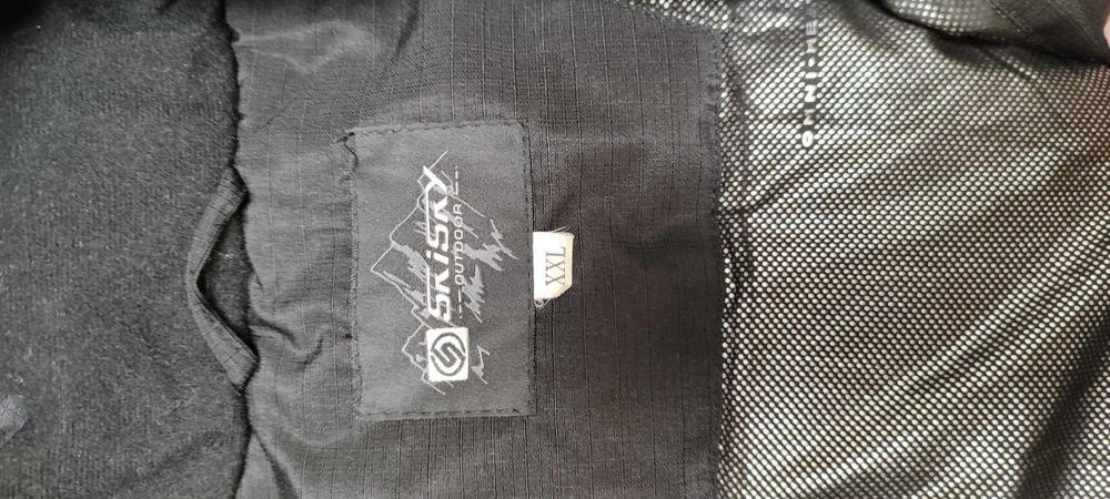 Продам куртку зимнюю