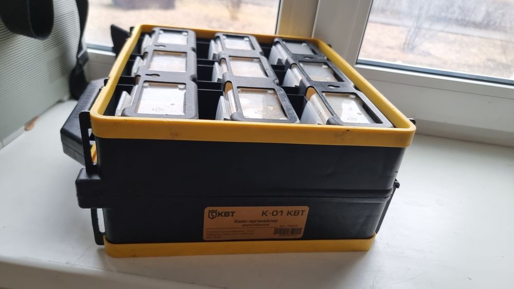 Жилет Stanley и органайзер КВТ