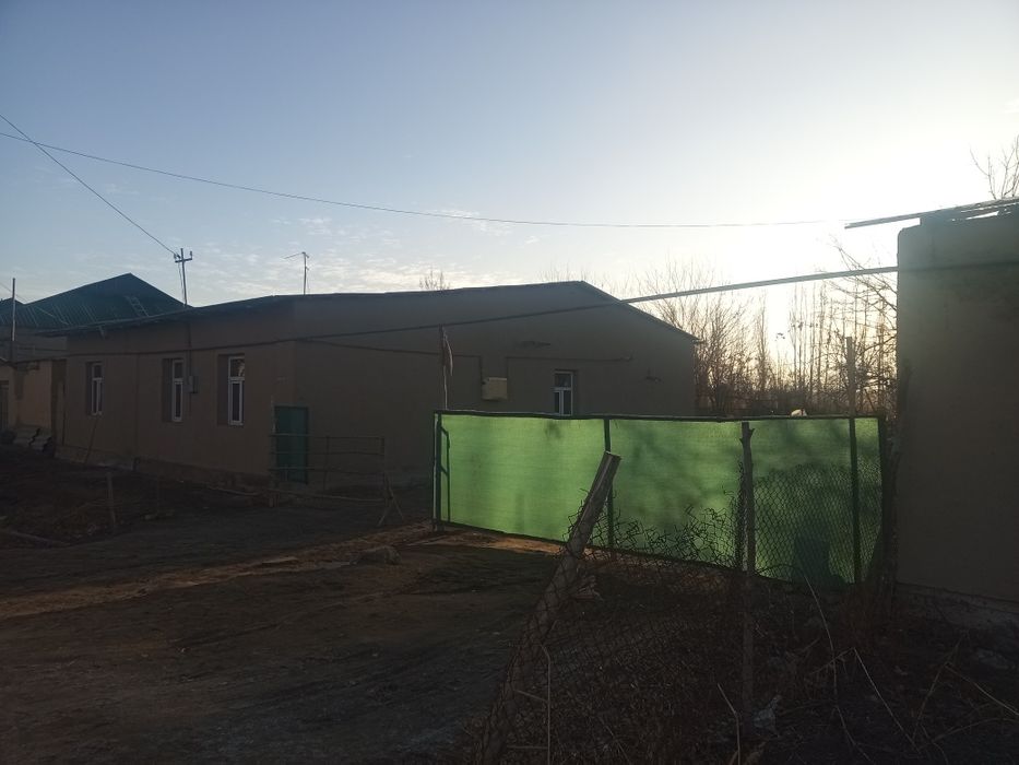 Ŭy satiladi Kegeyli rayoni Shreder awilinda bahasi kelisimli.