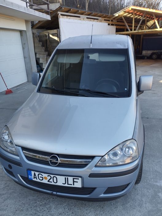 Opel combo 1.7cdti cu 101cp