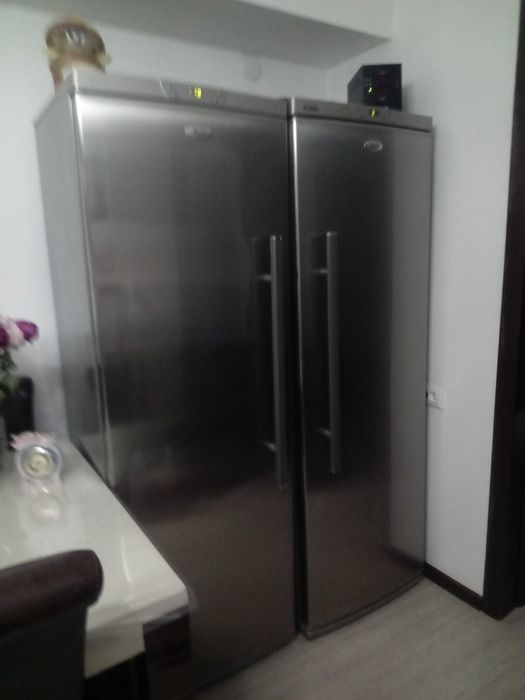 Whirpool Холодильник и морозилка в отдельности.