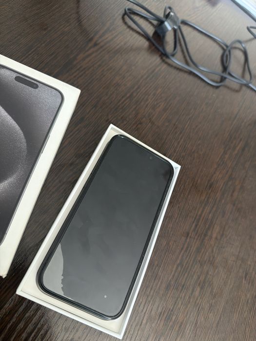 Iphone 15pro 256гб Батарея 85%