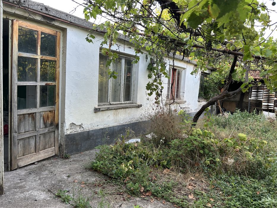 Продава се Къща в Луковит - 250 кв.м за 180 €/кв.м - Снимка #6