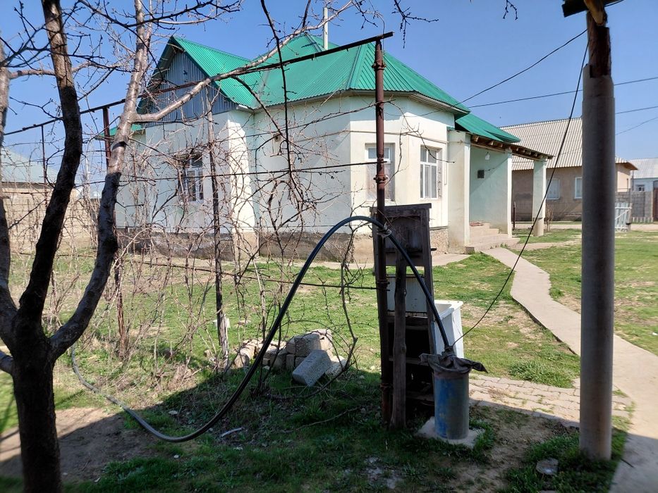 Үй сатылады.  Бадам ауылынан