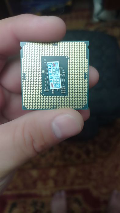 Продаю два процессора  i3