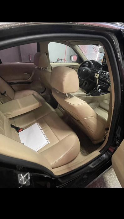 Bmw seria 3 2011