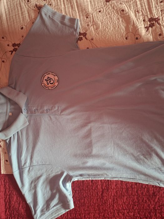 2 Uniforme cu emblema liceului Al.I.Cuza