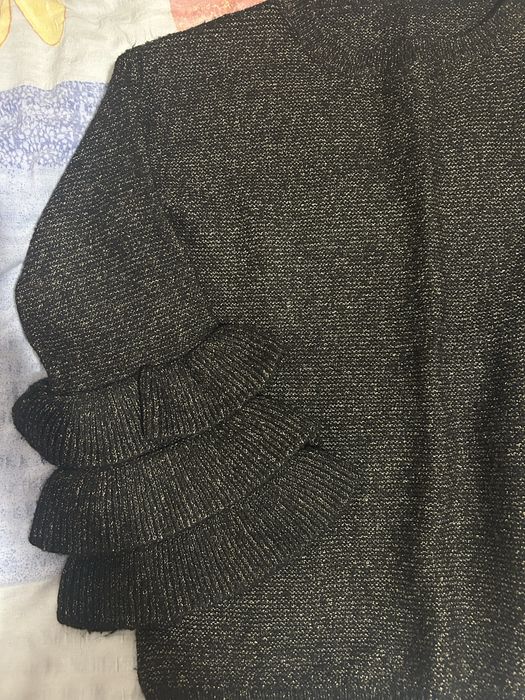 Pulover auriu marimea M/ L