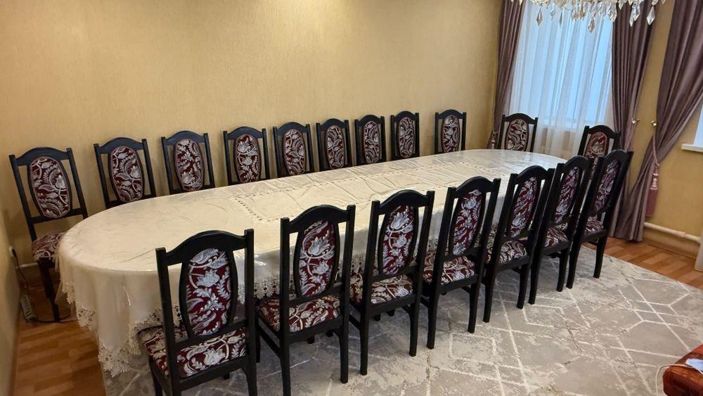 Продам стол со стульями
