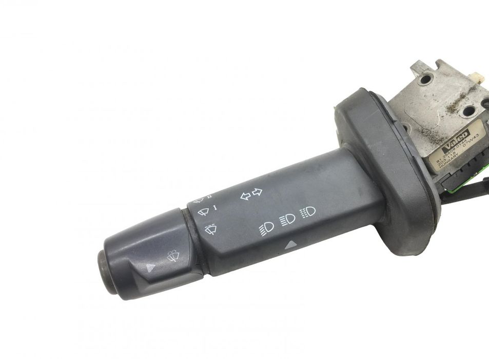 81255090144 Întrerupătorul luminilor semnalizatoare MAN VALEO TGL, TGM, TGS, TGX (2005-2021) MAN